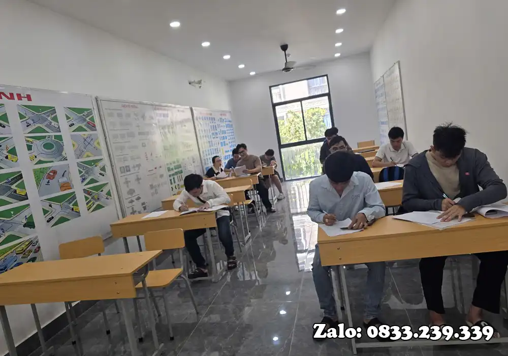 Địa Điểm Đăng Ký Thi Bằng Lái Xe Máy Quận 9 - Lịch Thi Thứ 7 Và Chủ Nhật Trung Tâm Đào Tạo Sát Hạch Lái Xe Đại Việt